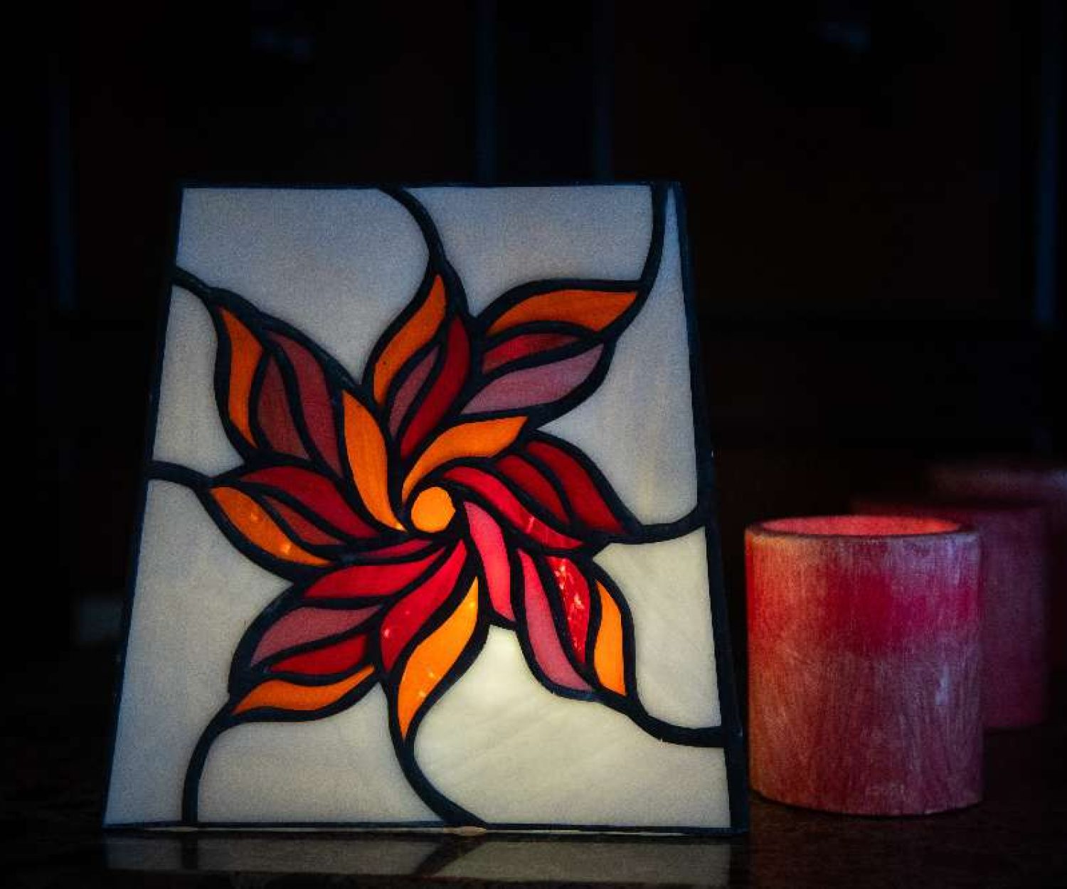 lantern-Fawks-Crimson