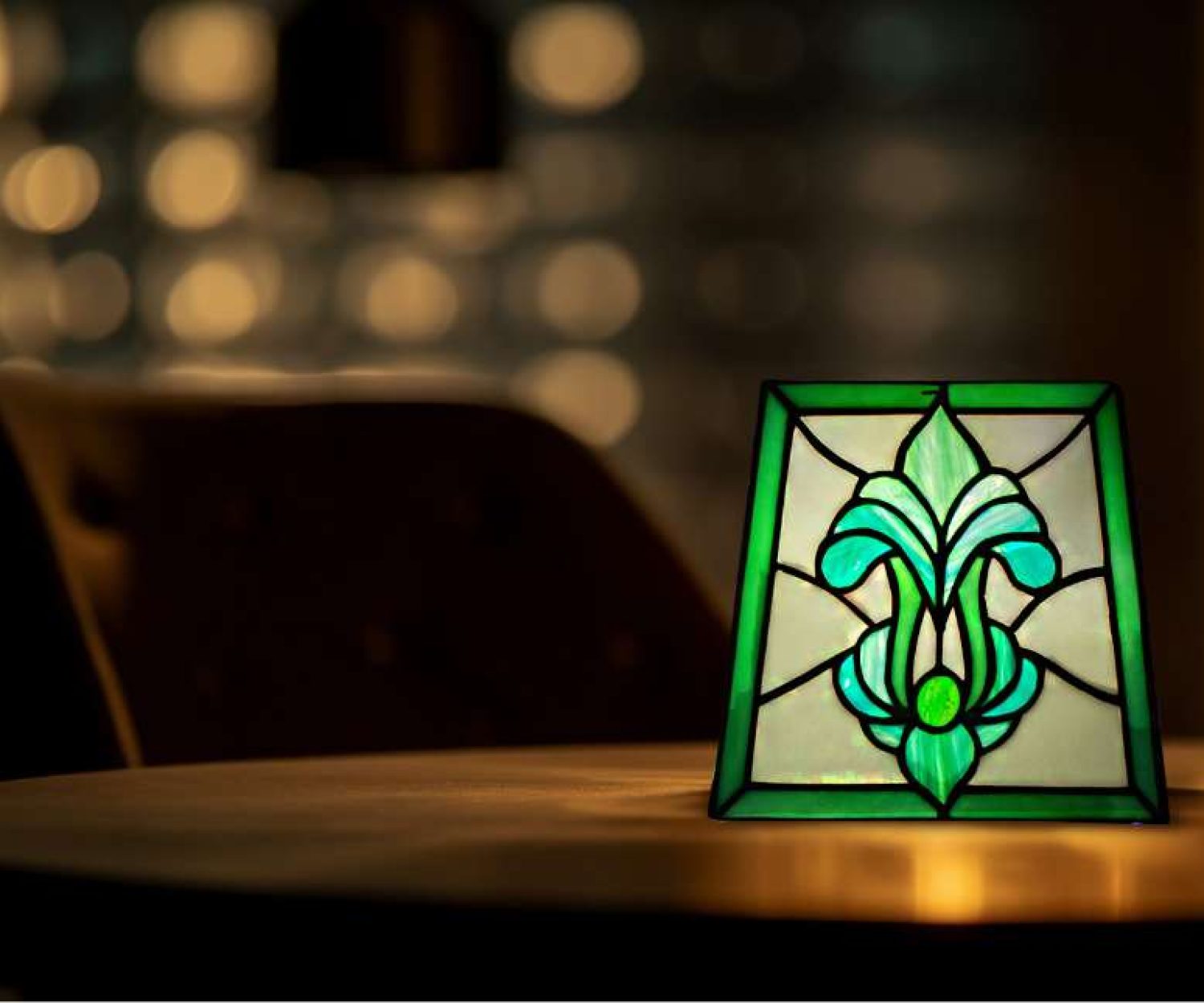 lantern-Nola-Tiffany-Ivory