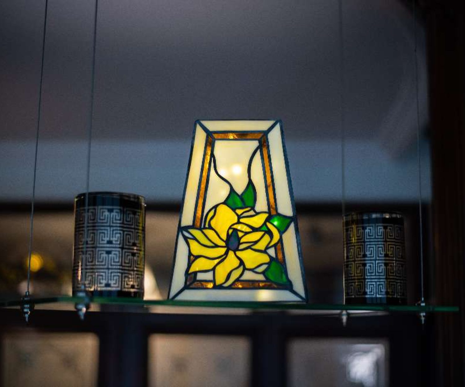 StainedGlass-Lantern-Willow