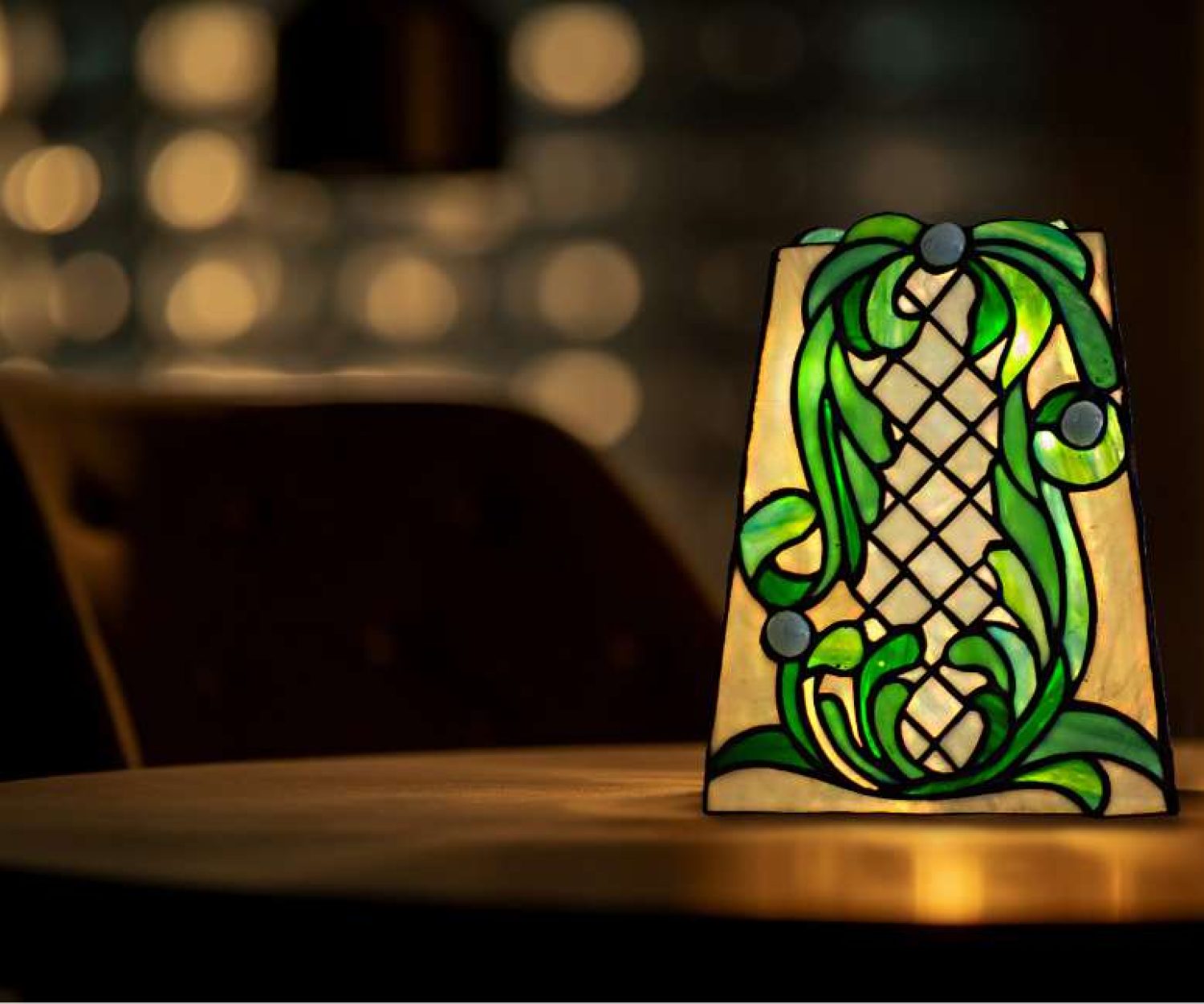 lantern-HoneyCombVine-Tiffany