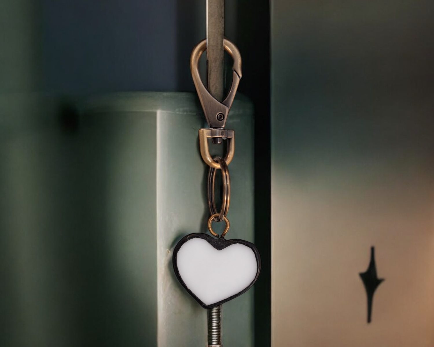 Stained Glass - Keychain- Heart- Ivory