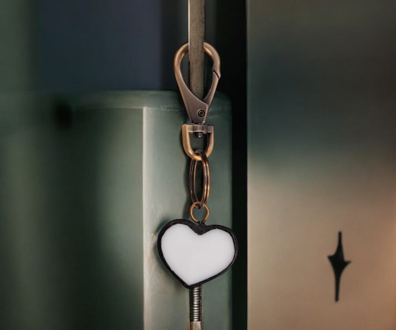Stained Glass - Keychain- Heart- Ivory